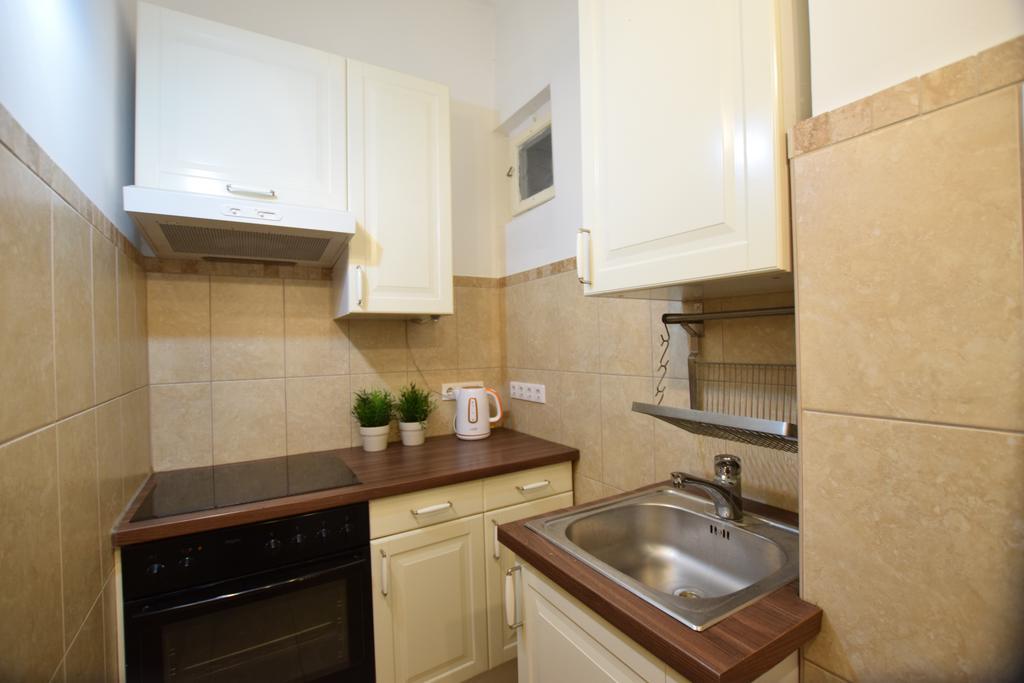 Standard Apartment By Hi5 - Muzeum 5 Budapest Eksteriør bilde